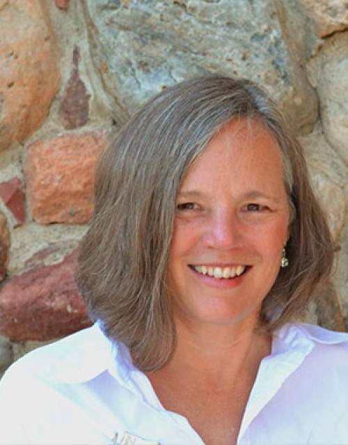 Headshot of Kathleen Swartz McQuaig, author, speaker, and teacher